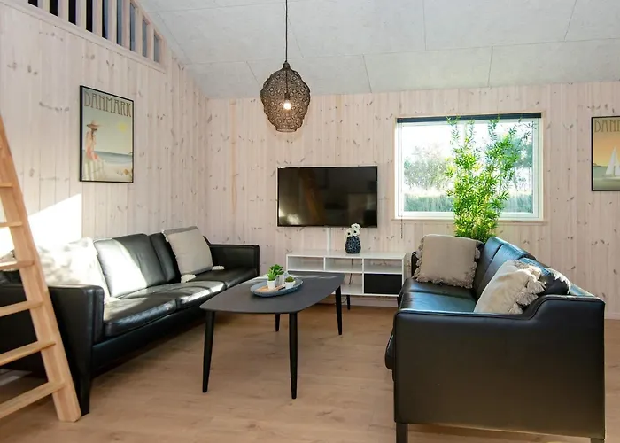 Vakantiehuis 24 Persons In *