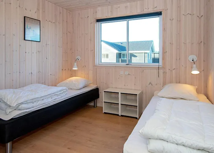 24 Persons In Nørre Nebel